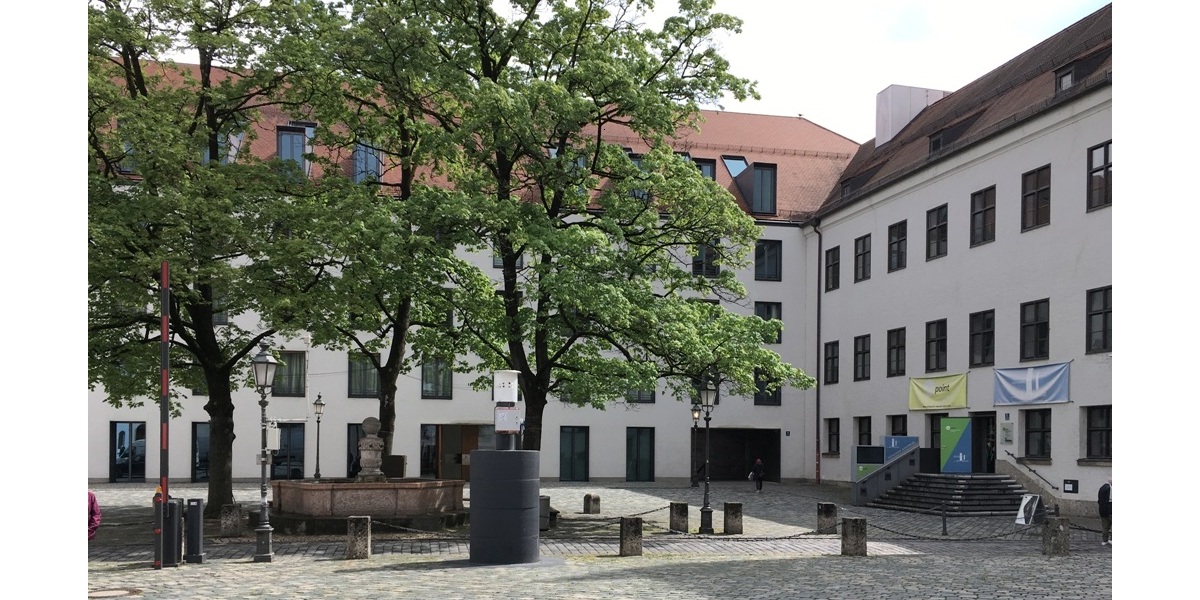 alter Hof