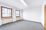 WINDISCH IMMOBILIEN - Attraktive Praxis-, bzw. Büroflächen mit 4 Räumen im Herzen von Puchheim - Gewerbeobjekt Puchheim | Angebot:25118779