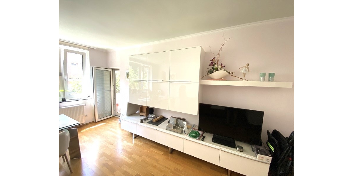 Möblierte 3-Zimmer-Wohnung mit Südwest-Loggia in top Lage Schwabing-West - Etagenwohnung München / Schwabing-West West | Angebot:27085708
