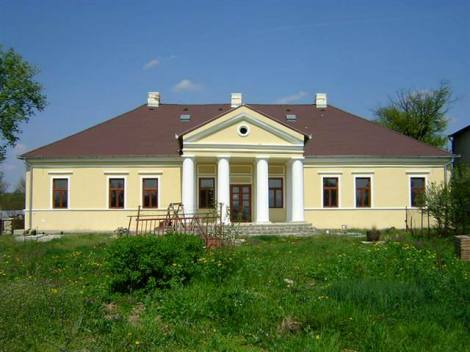 Top: Renoviertes Kastell in Südslowakei , billig - Villa Horne Turovce | Angebot:19803385