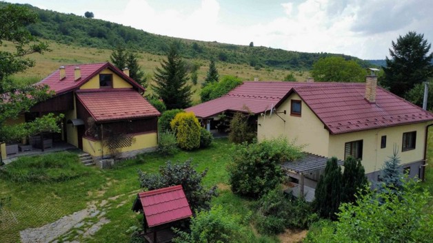 Slowakische Republik Ländliches Anwesen mit Grund - Einfamilienhaus Korytárky | Angebot:19799248