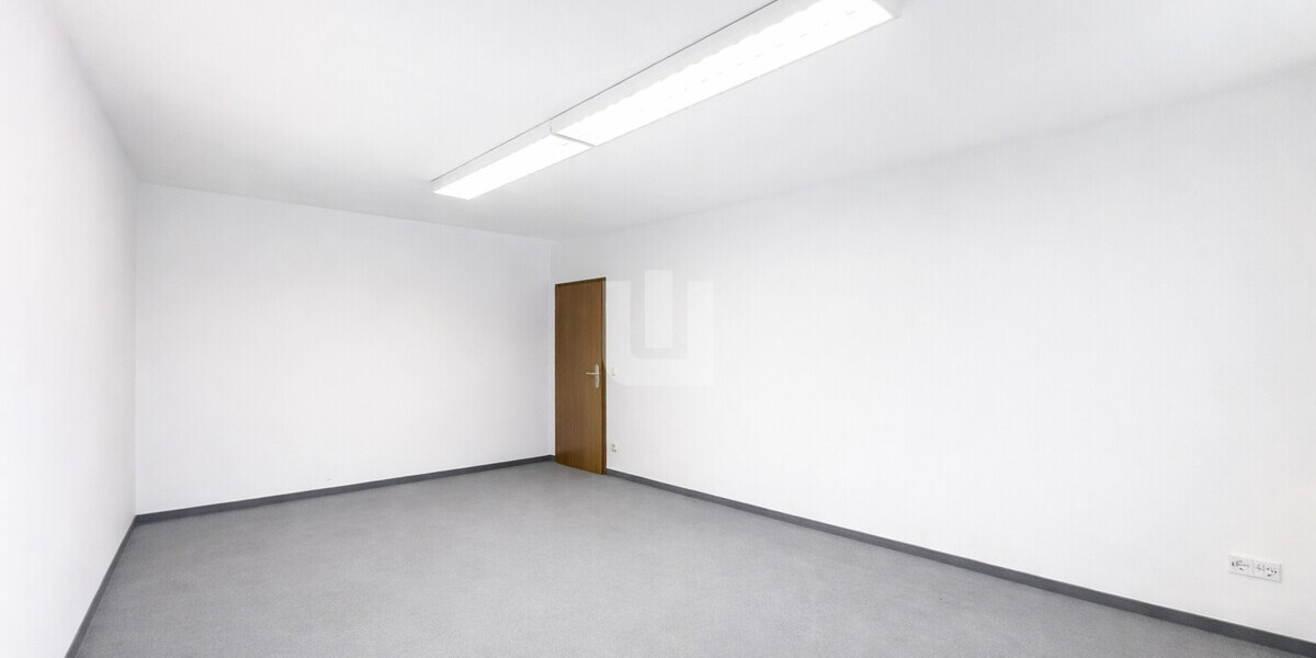 Büro 1