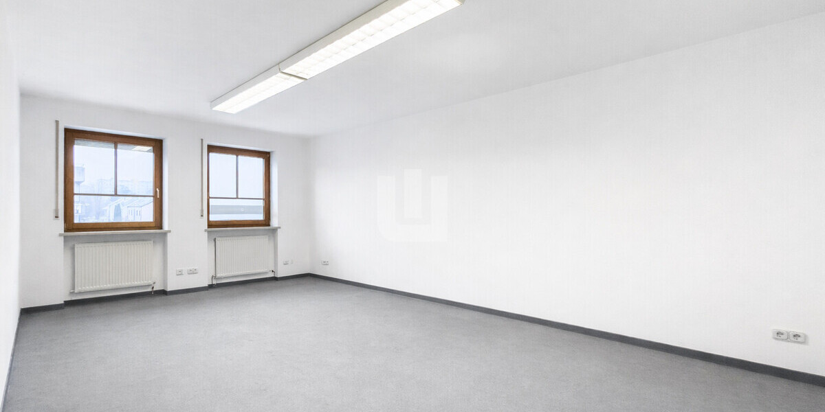 Büro 1